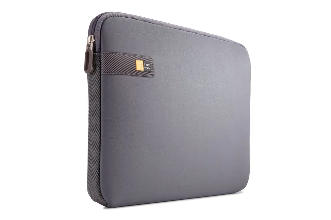 MacBook® laptop sleeve 13.3" MacBook® laptop sleeve*Case Logic Store